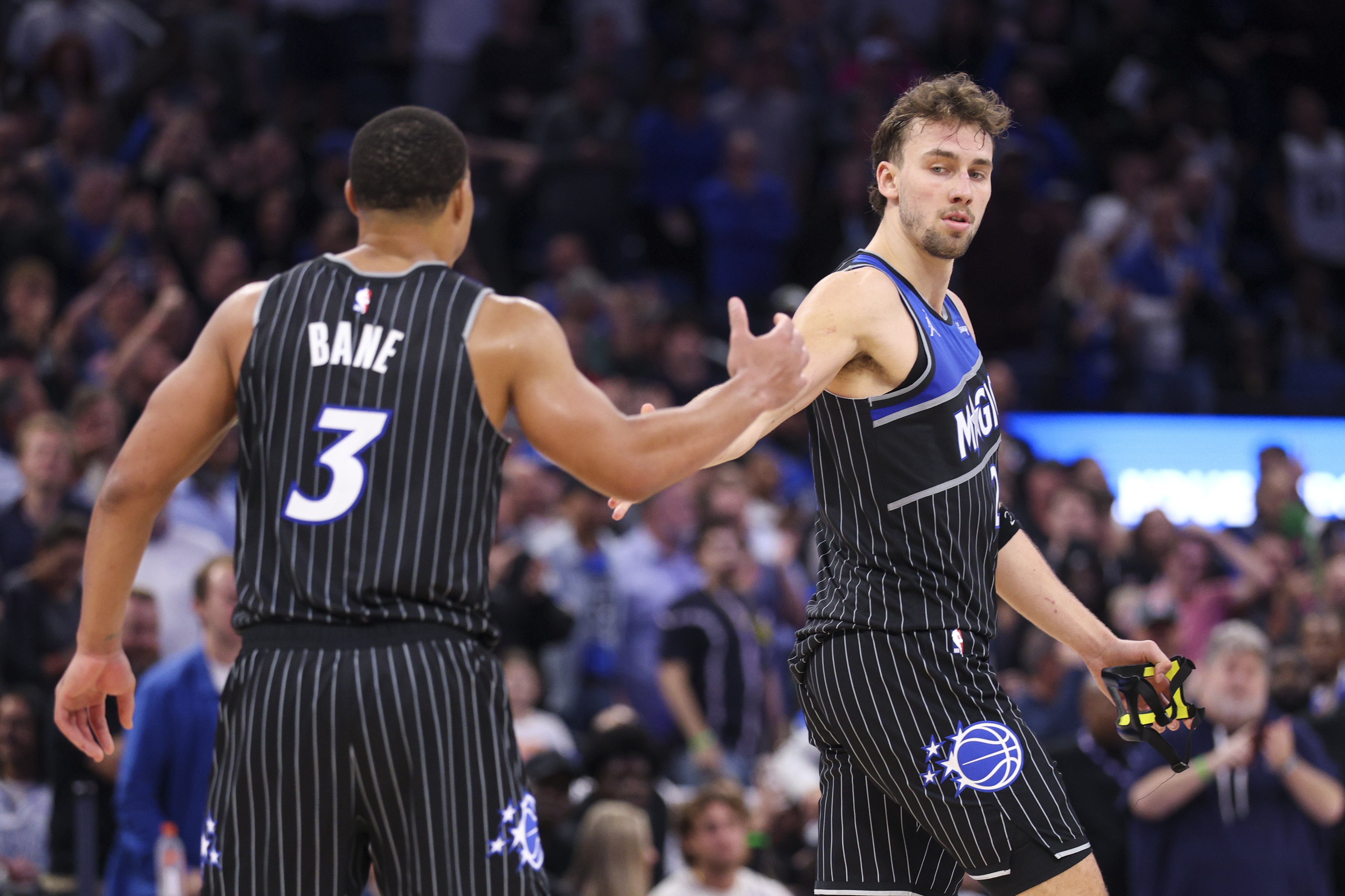 星空体育app-NBA彩经:火箭大胜鹈鹕 国王拿下开拓者 湖人不敌猛龙